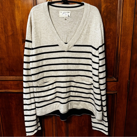 Rag & Bone Wool Blend Sweater, size Large - Picture 2 of 10